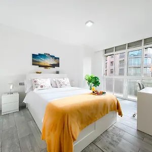 3 Y 3 Baths Y Aparcamiento Catedral Apartment